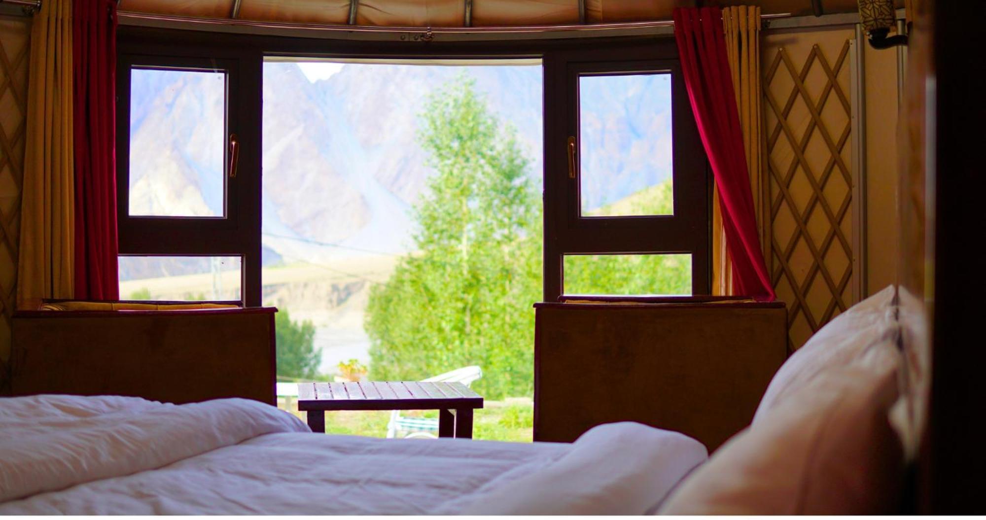 Apex Hotels And Resorts Hussaini Karimabad  Esterno foto